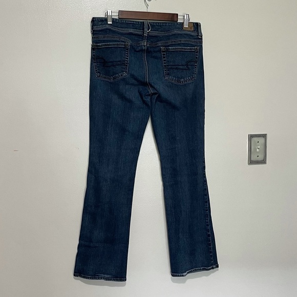 American Eagle lightly distressed Bootcut jeans - Picture 2 of 16